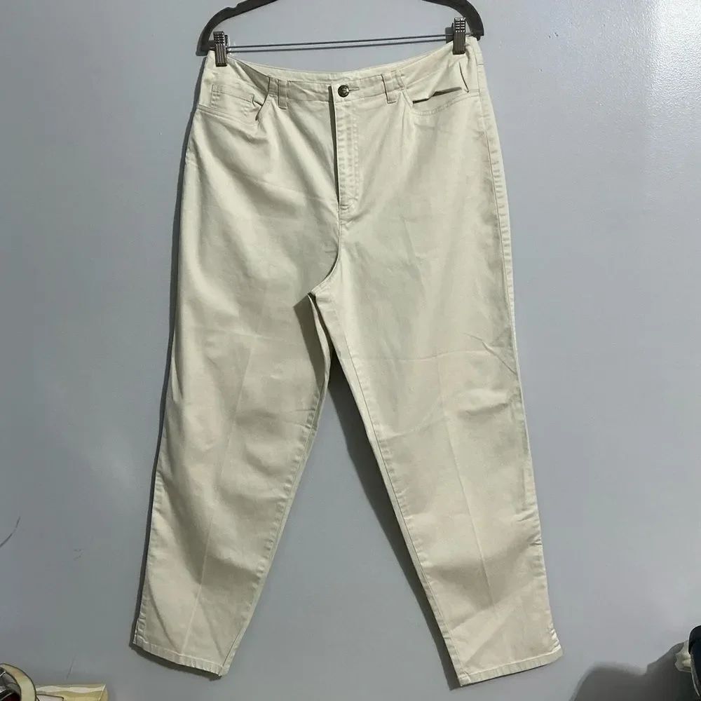 TALBOTS Women's cream White Stretch cropped pants Size 14